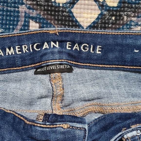 AE next level crop high waist denim jeans - Picture 2 of 7